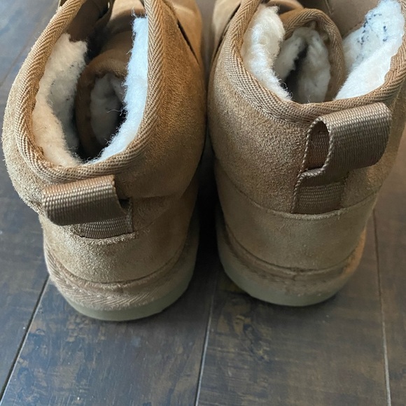 UGG Neumel ll brown suede pull on shearling lined ankle boots - Picture 4 of 9